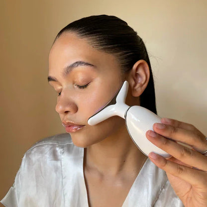 GlowLift™ Face Lifter with Revolutionary Skin Tightening Technology