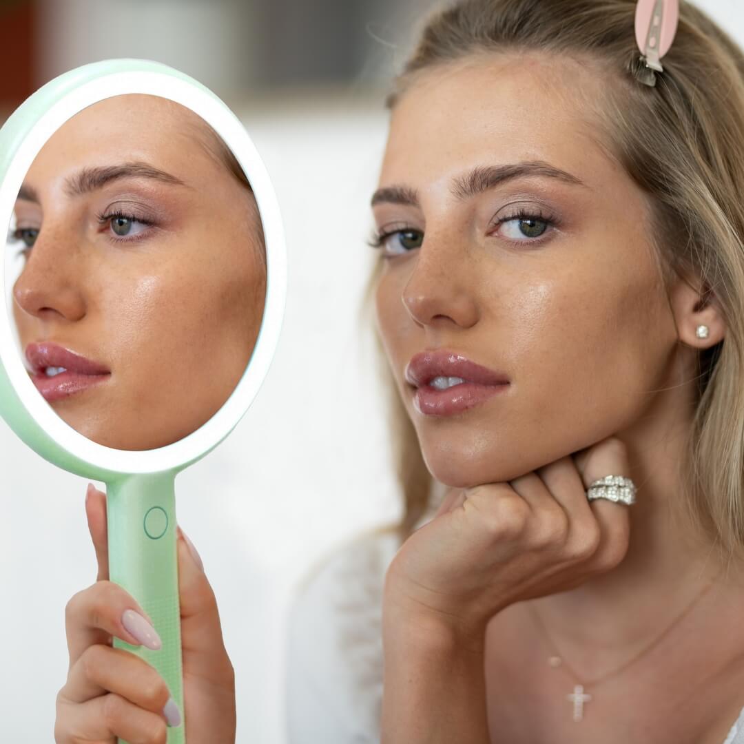 Cami LED Lighted Makeup Mirror - Dual 1x/5x Magnifying Handheld Vanity | Louvrs